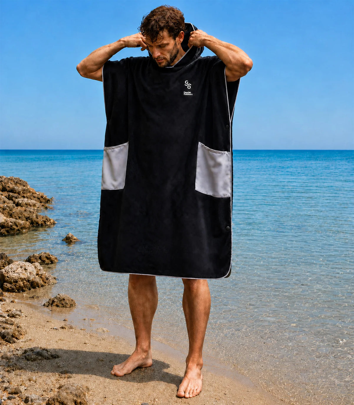Gearlab Long Poncho – Change. Dry Off. Warm up.