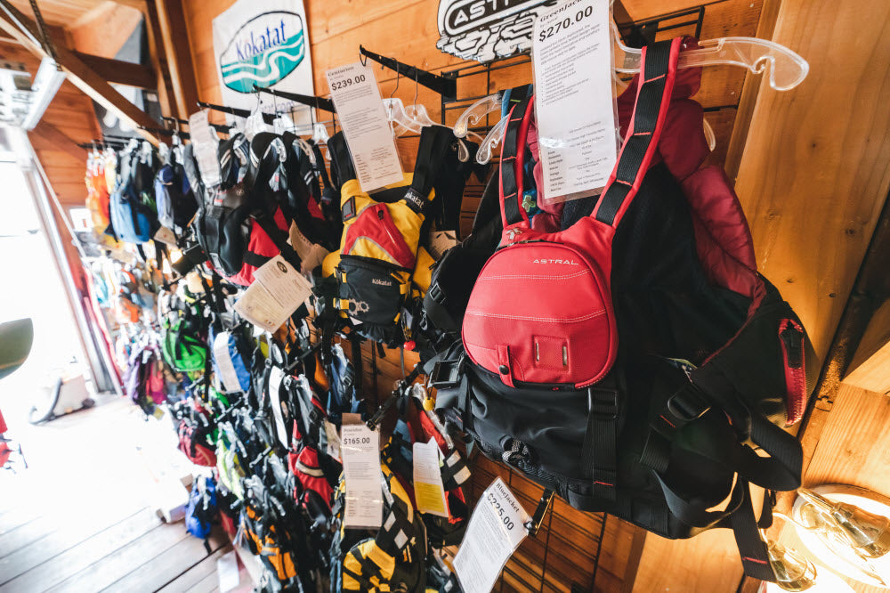 How to Properly Adjust and Fit your Life Jacket (PFD)