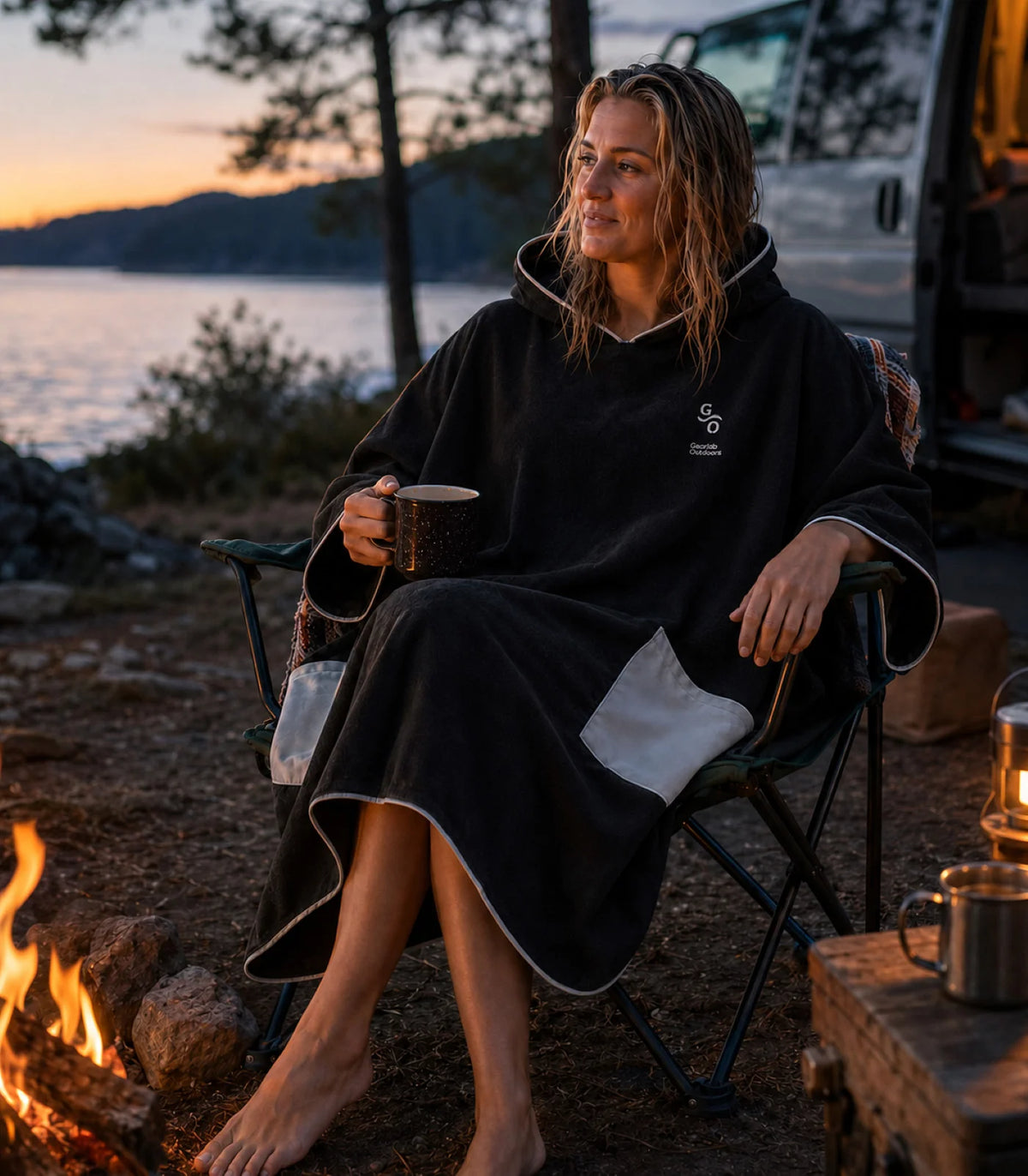 Gearlab Long Poncho – Change. Dry Off. Warm up.