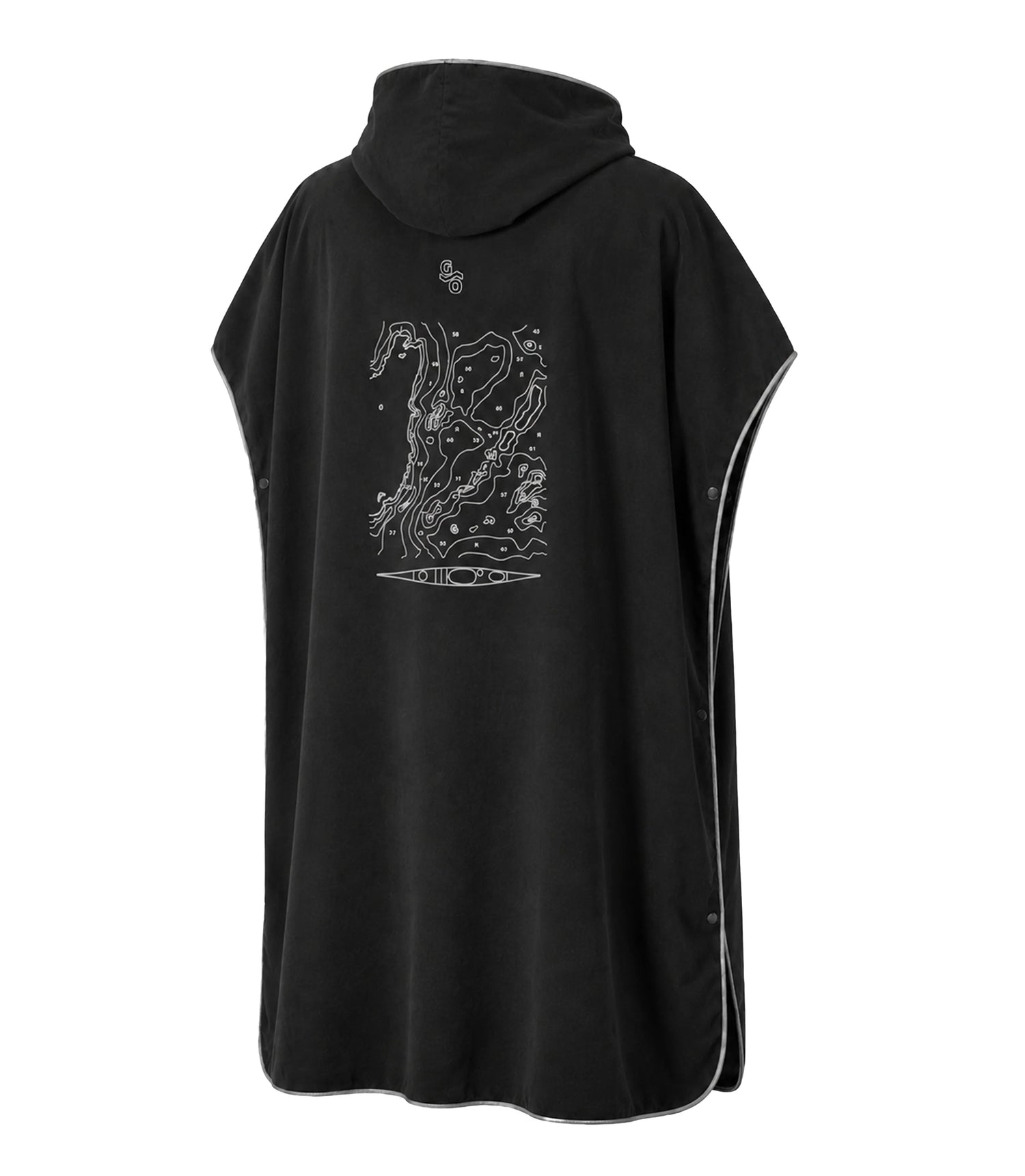 Gearlab Long Poncho – Change. Dry Off. Warm up.